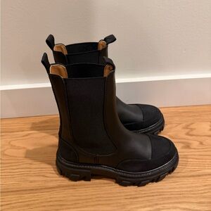 Ganni Chelsea Boots